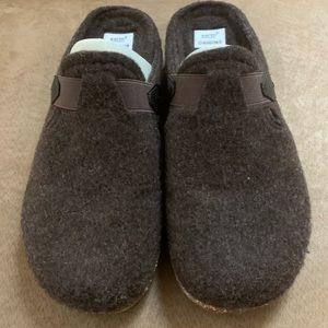 NWB Earth Origins Aurora Jenna Felt Slip-on Clog/Mules w Strap